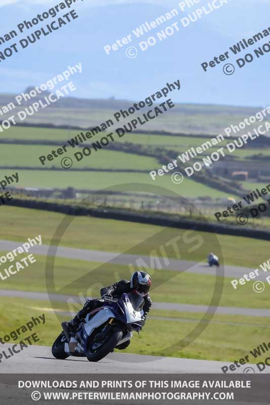 anglesey no limits trackday;anglesey photographs;anglesey trackday photographs;enduro digital images;event digital images;eventdigitalimages;no limits trackdays;peter wileman photography;racing digital images;trac mon;trackday digital images;trackday photos;ty croes
